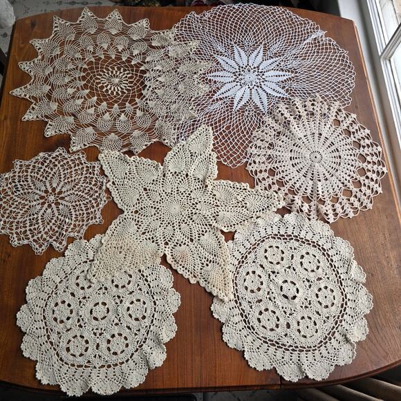 Vintage Doilies Crochet Circles Star Shaped Cottagecore Granny Country Dainty - Picture 1 of 12